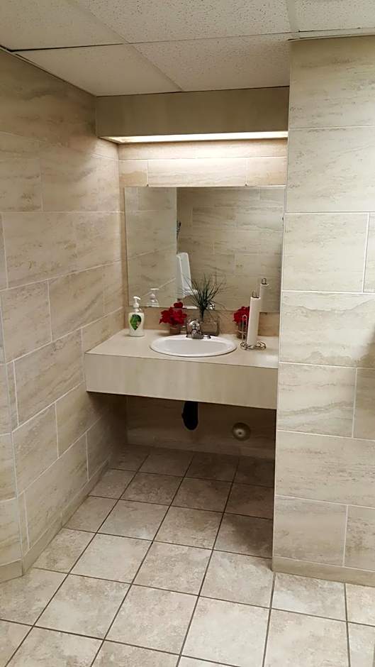 Home Away Inn