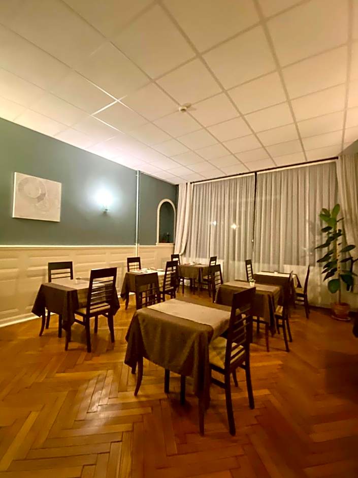 Authentic by Balladins, Hôtel Le Carré d'Aix