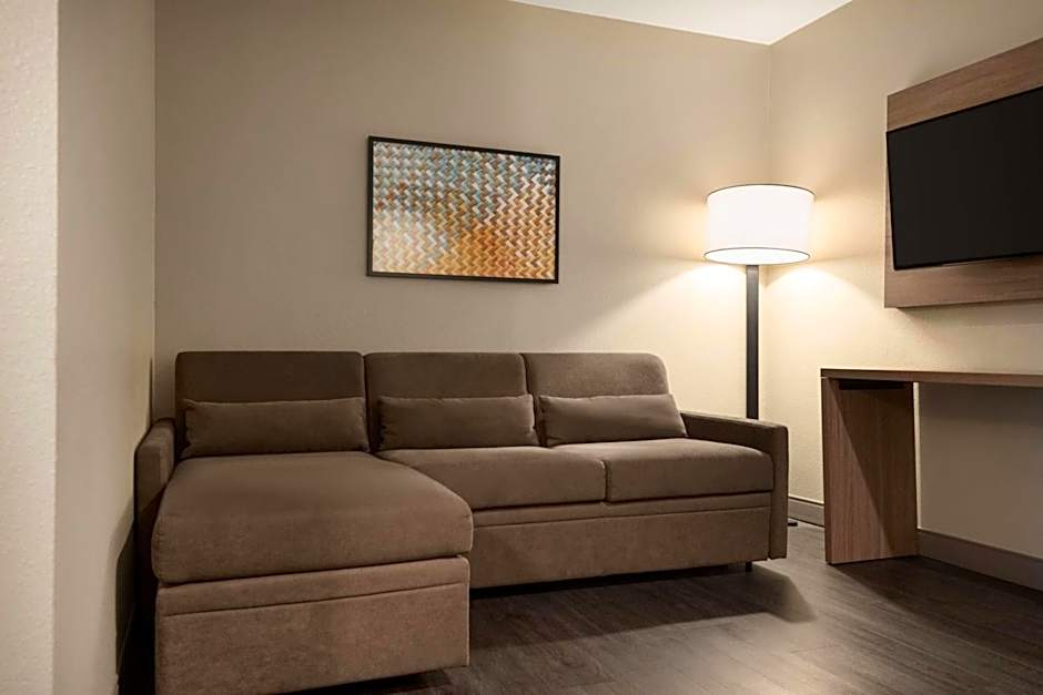 La Quinta Inn & Suites by Wyndham Montgomery