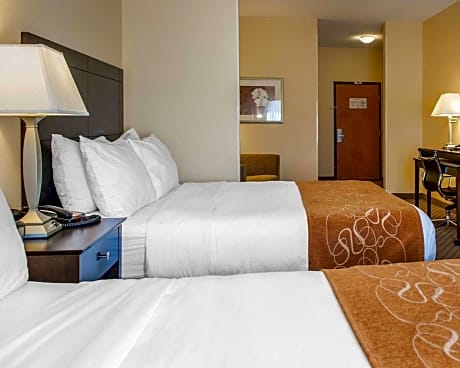 Queen Room with Two Queen Beds - Non-Smoking