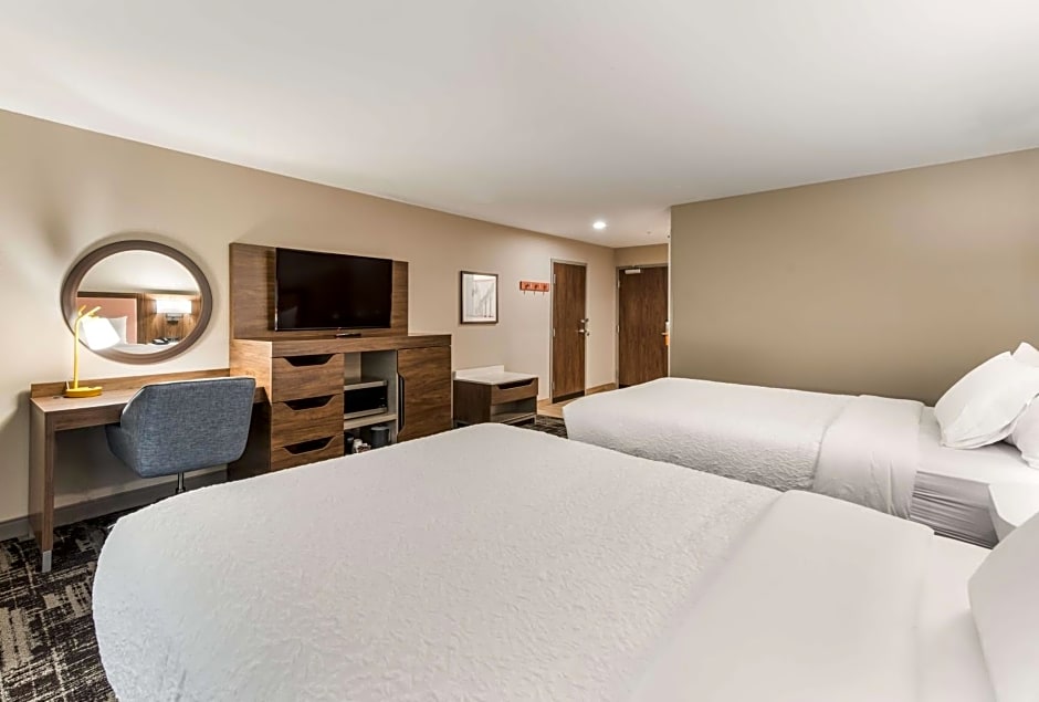 Hampton Inn By Hilton & Suites Benton Harbor, MI