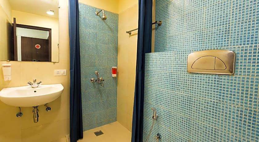 Ginger Noida, Sector 63