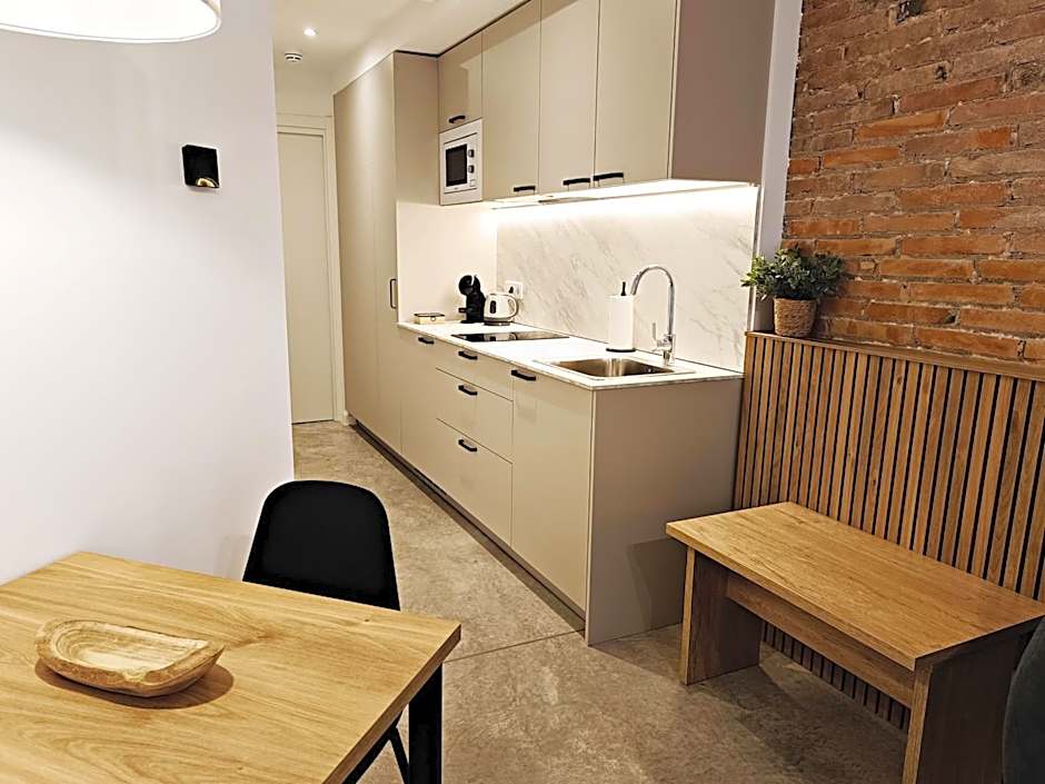 ARIQUS Fira Apartments