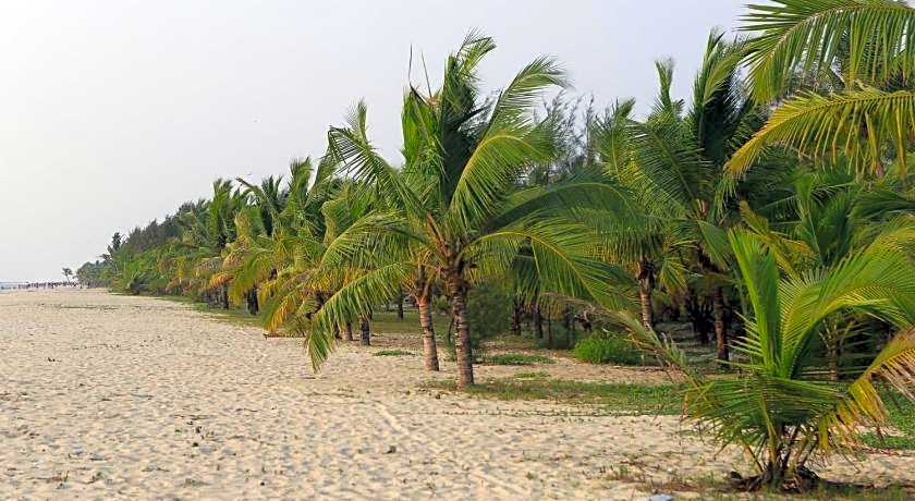 Mayas Beach House - Boutique Serviced Villa