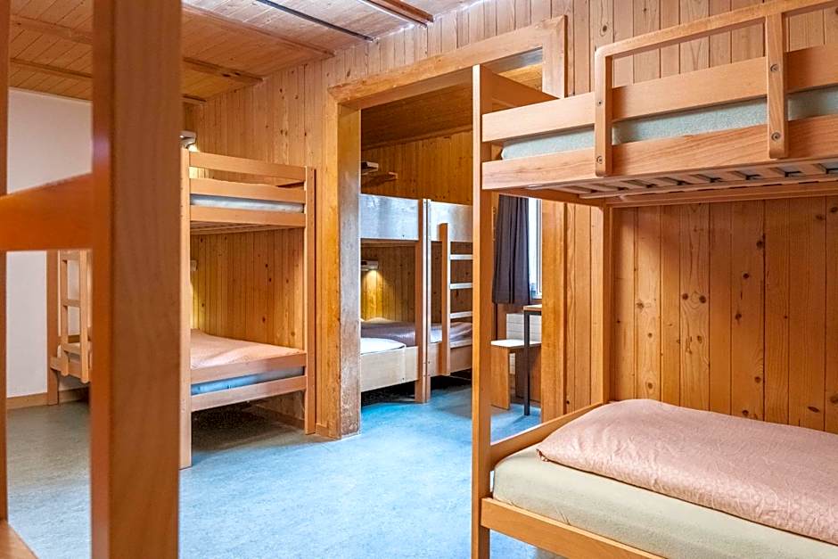 Brienz Youth Hostel
