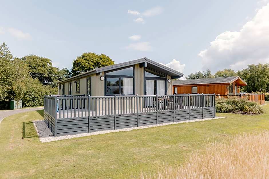 Linwater Caravan Park - Luxury Lodges and Static Caravans near Edinburgh