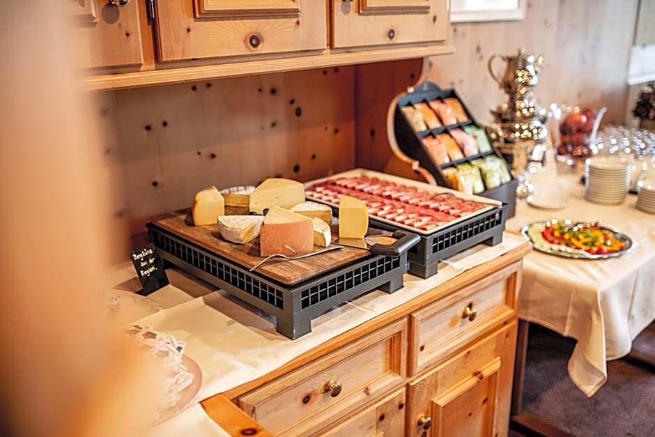 Hotel Waldhaus am See