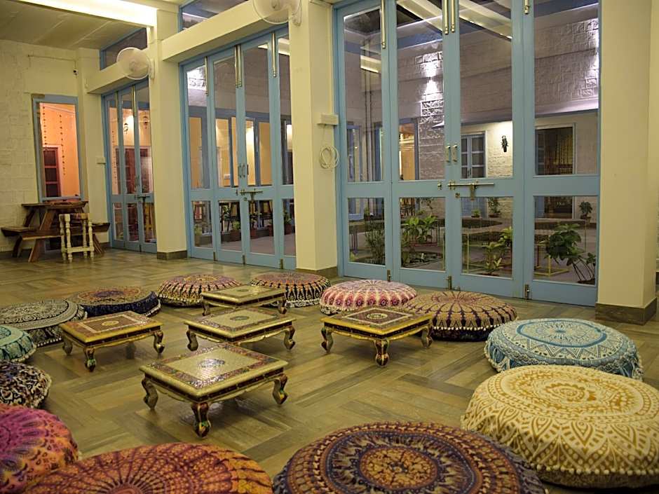 Jaipur Jantar Hostel