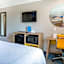 Days Inn by Wyndham Santa Monica