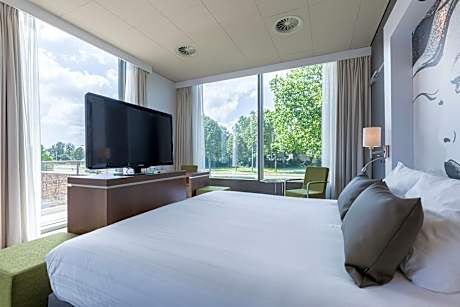 Suite 1 Double Bed