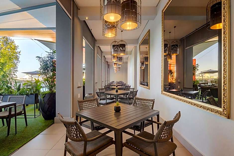 Protea Hotel Fire & Ice! Pretoria Menlyn