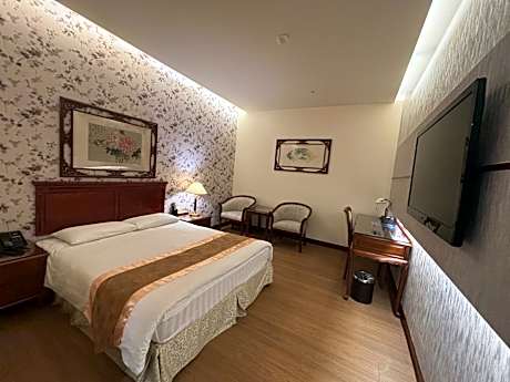 Exquisite Double Room without Window