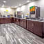 Days Inn & Suites by Wyndham Wisconsin Dells