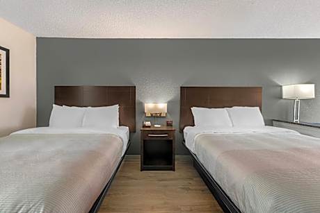 Standard Queen Room with Two Queen Beds - Non-Smoking