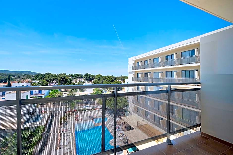 azuLine Hotel S'Anfora & Fleming