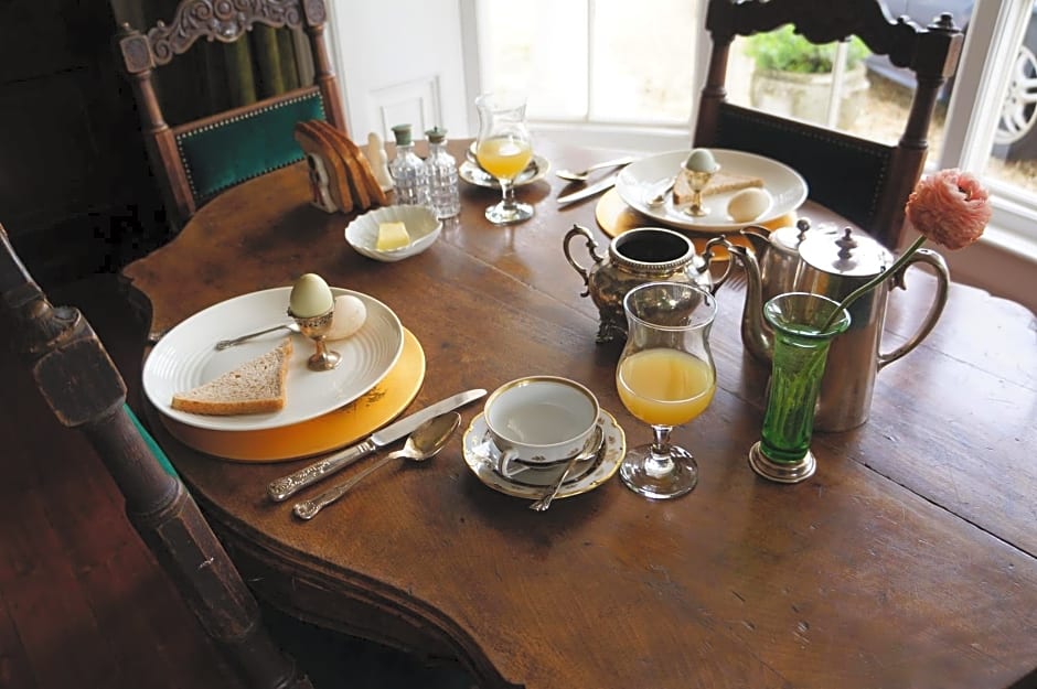 Cedar House Boutique B&B