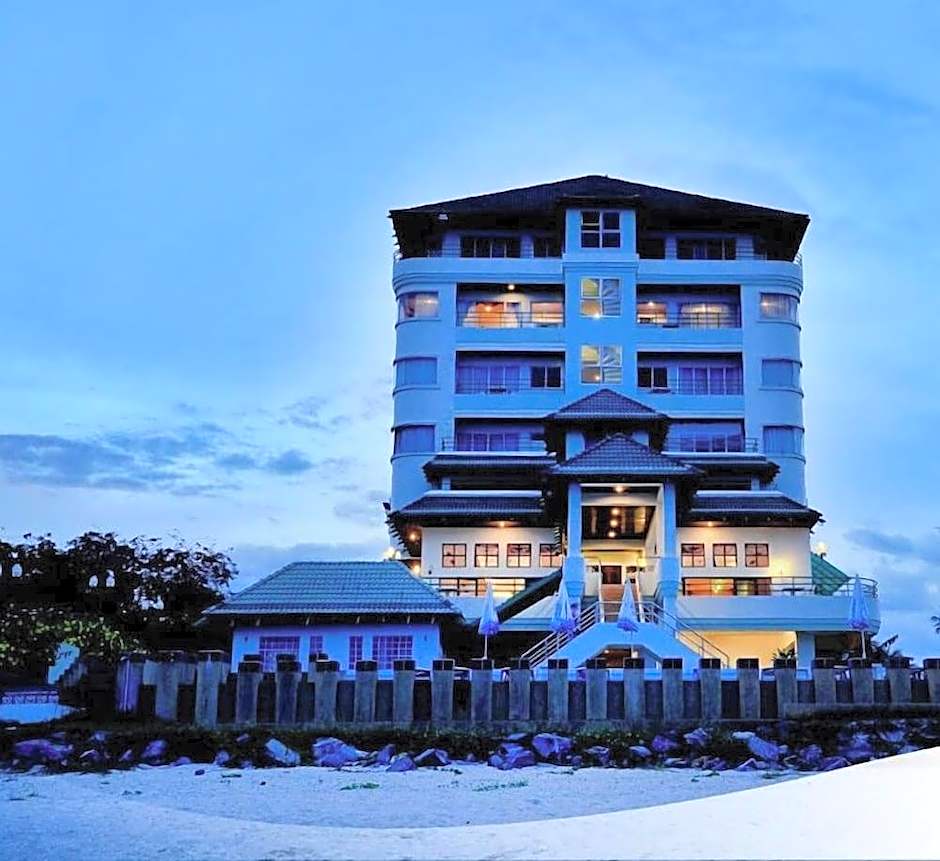 Khanom Golden Beach Hotel