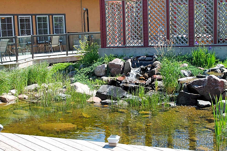 Village Creek Country Inn