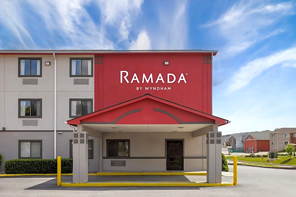Ramada by Wyndham York Harrisburg Hersey