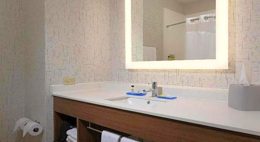 Holiday Inn Express Camden Hotel By IHG