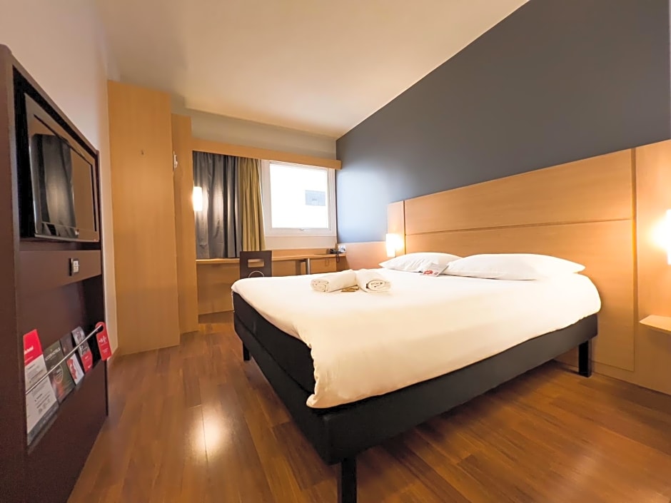 ibis Passo Fundo Centro