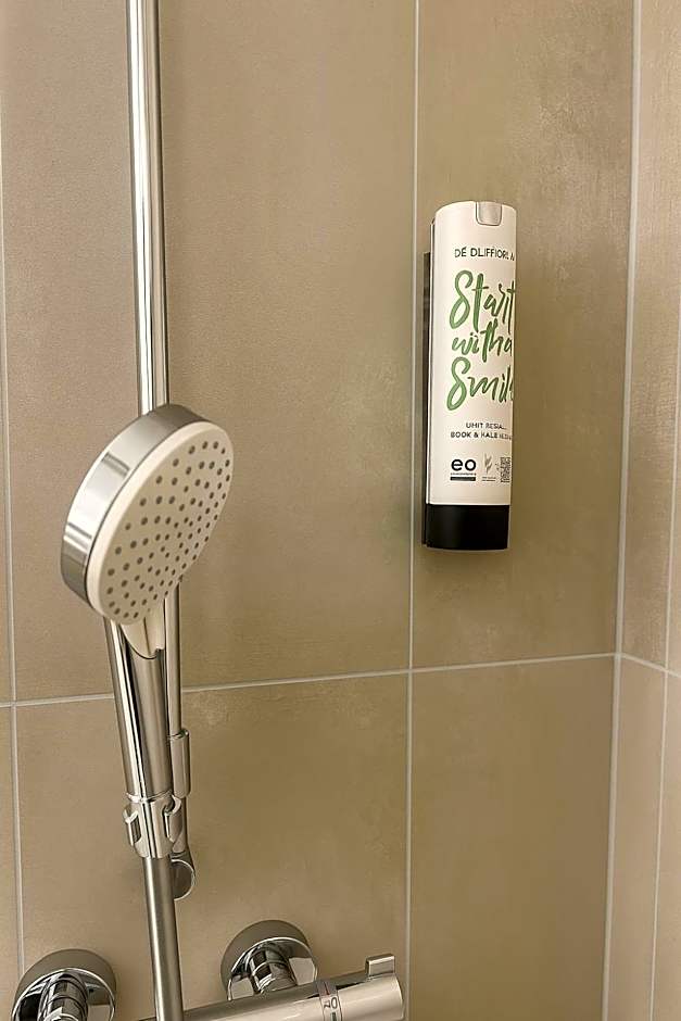 Hôtel de la Poste Martigny - City Center