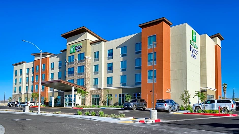 Holiday Inn Express & Suites Ridgecrest - China Lake By IHG