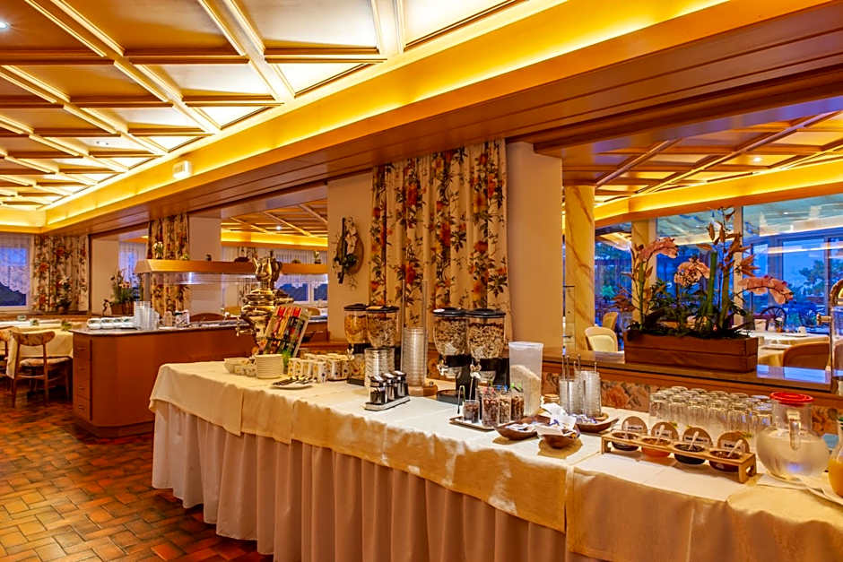 Frühstücks-Hotel Olympia