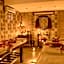 Pasabey Hotel