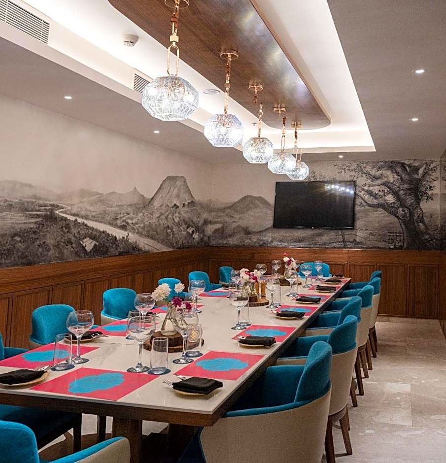 Courtyard by Marriott Nashik