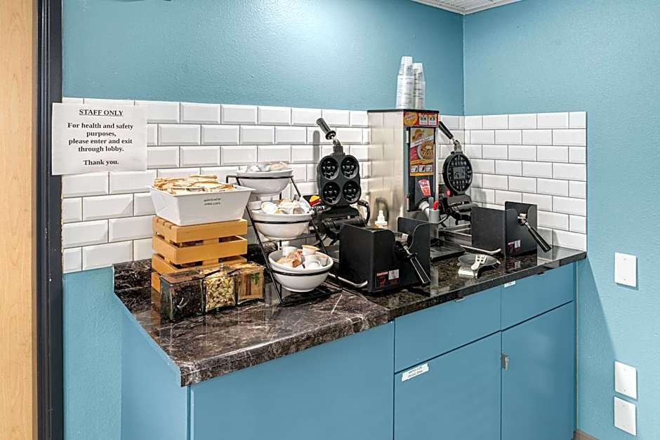 Country Inn & Suites by Radisson, Brookings