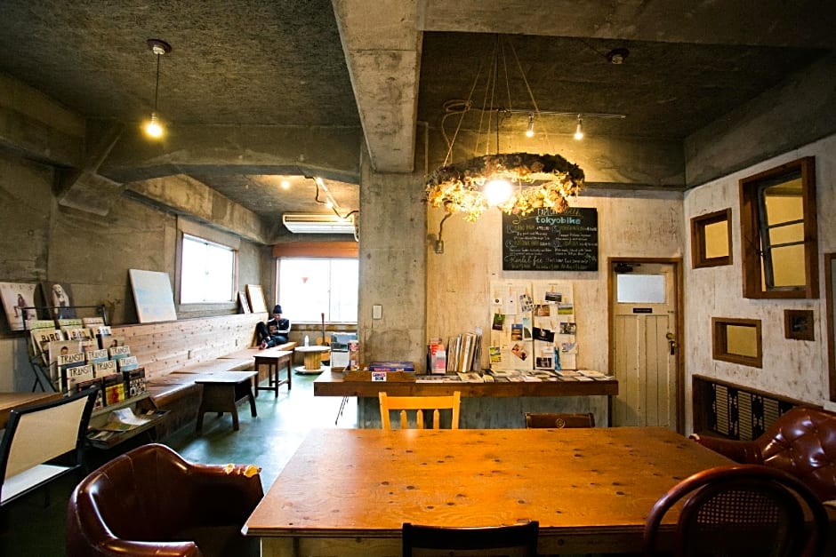 Nui. Hostel & Bar Lounge