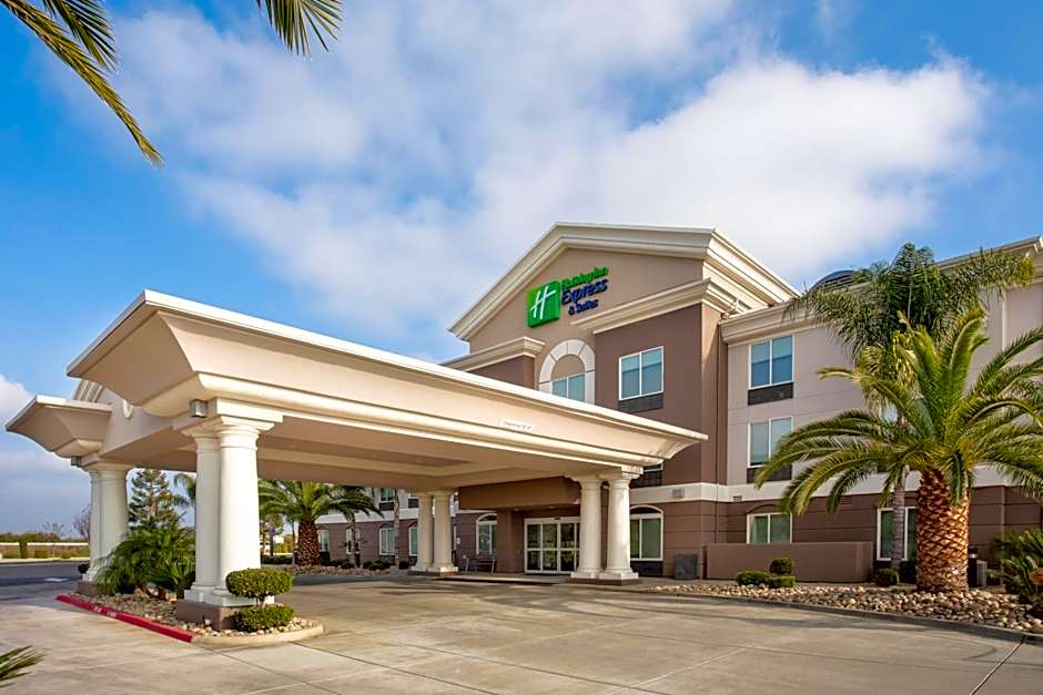 Holiday Inn Express & Suites Yosemite Park Area By IHG