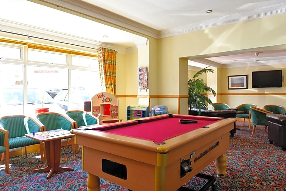 The Riviera Hotel & Holiday Apartments