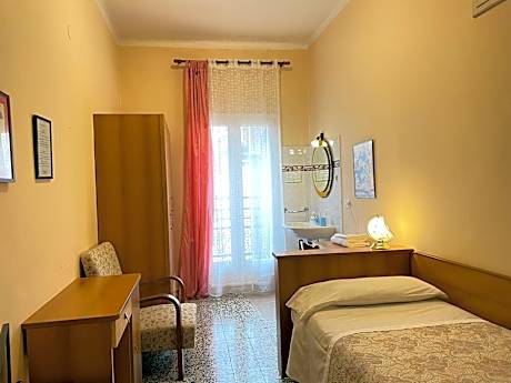 Single Room with Shared Bathroom