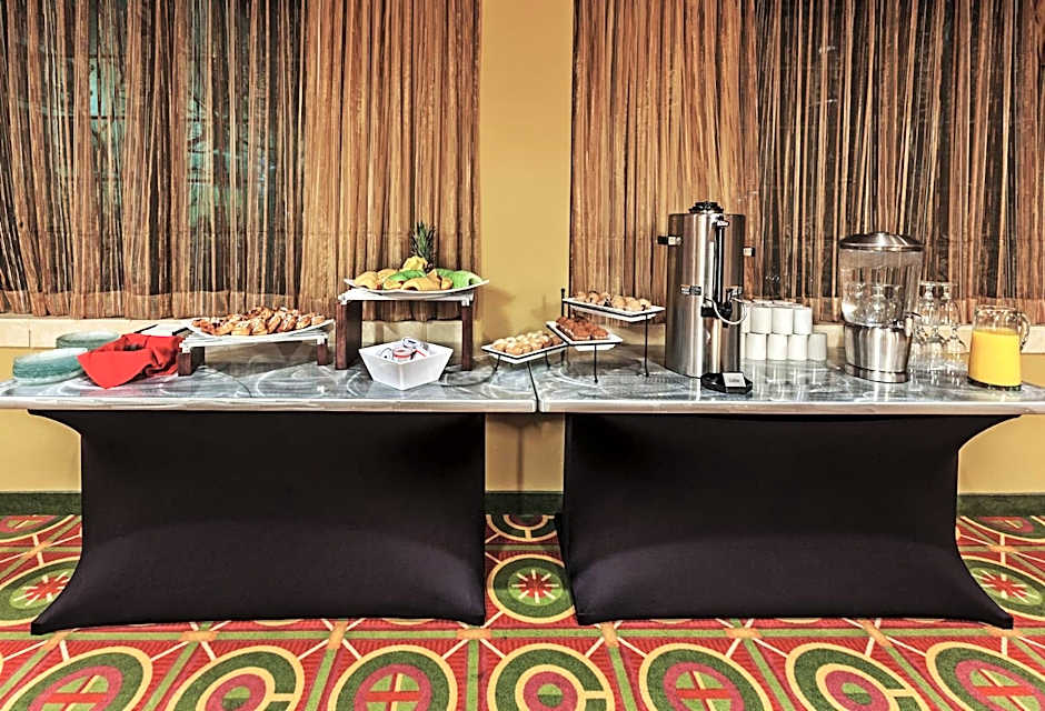 Holiday Inn & Suites Springfield-I-44 By IHG