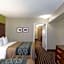 Comfort Inn & Suites Fayetteville-University Area