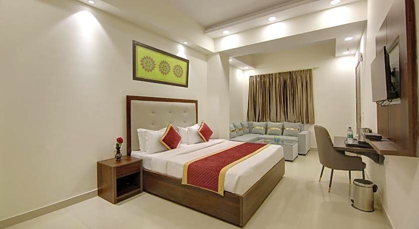 Hotel La Mirage Noida