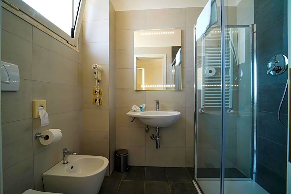 Hotel Imperial Beach - Dada Hotels