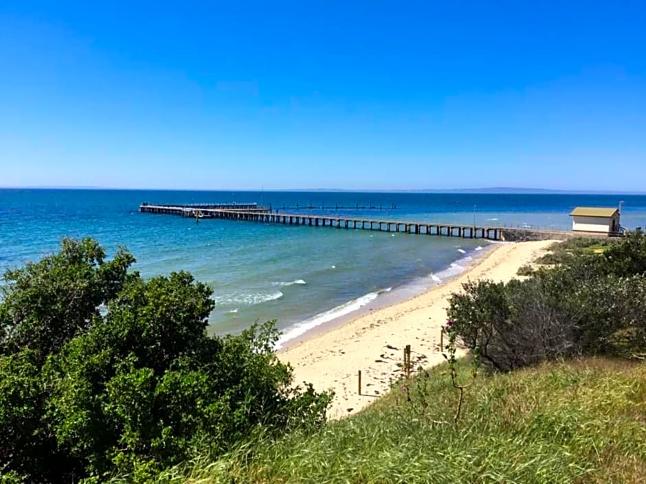 We Love the Bay short stays private suite 1 to 4 days