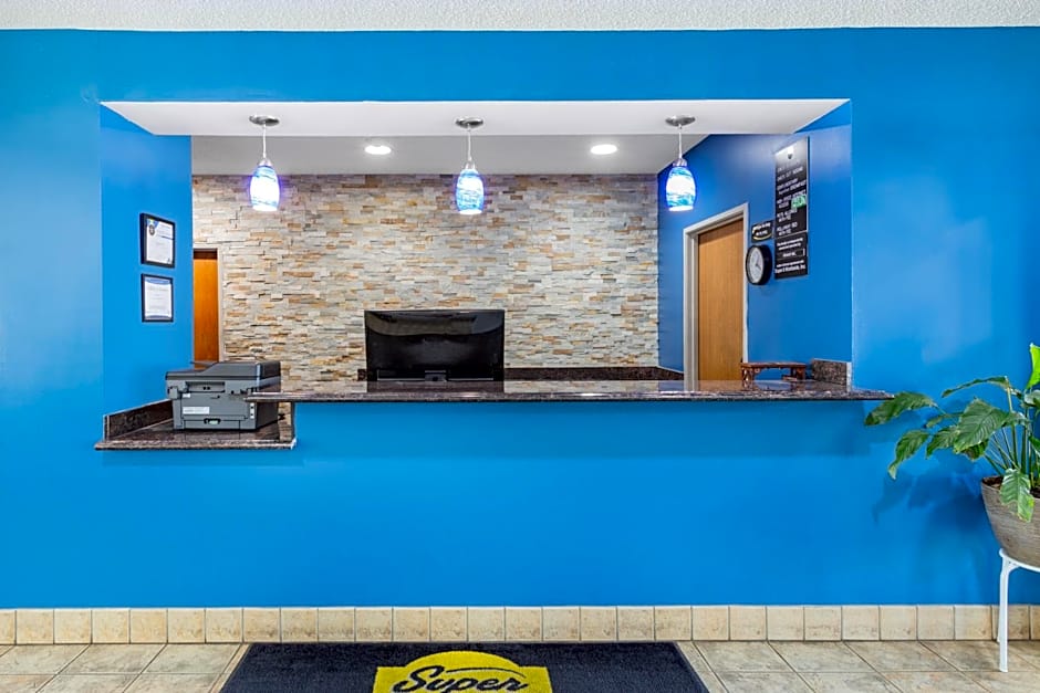 Super 8 by Wyndham Kokomo