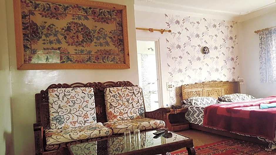 Hotel Marigold by OYO – Srinagar, PA