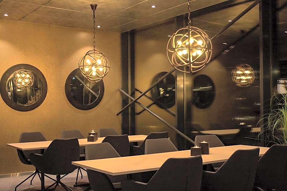 Quality Hotel Grand Royal