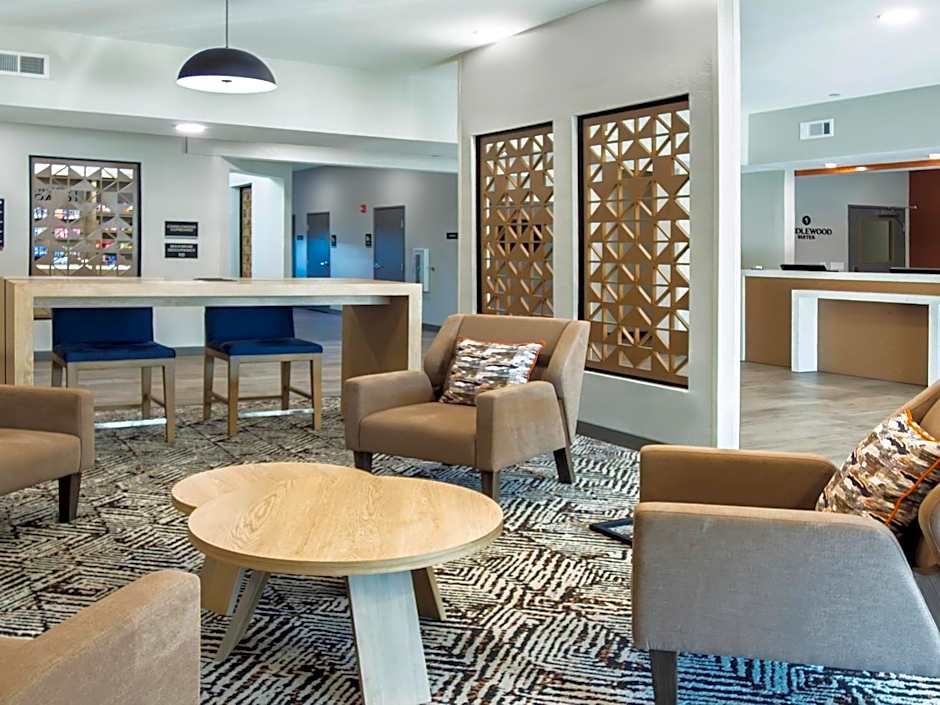 CANDLEWOOD SUITES AVONDALE-NEW ORLEANS By IHG