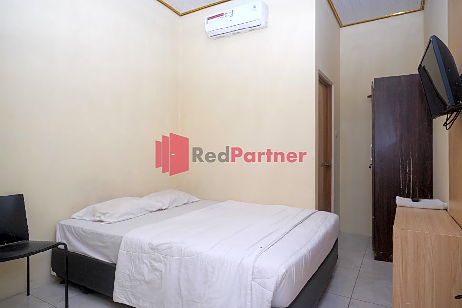 Wisma Fortuna Syariah Mitra By RedDoorz – Sukoharjo, SD