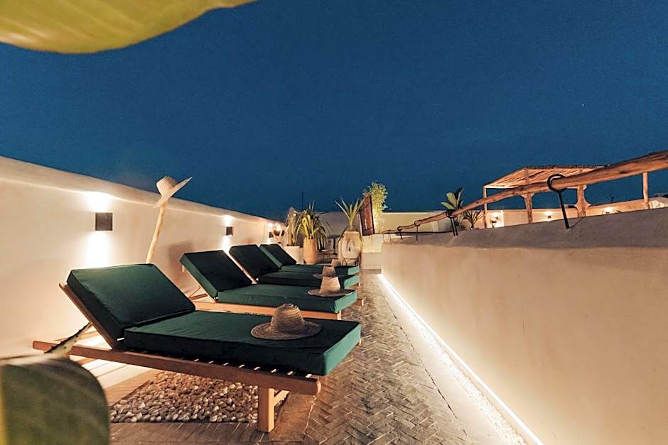 Kenzara Suites & Pool, Your private escape