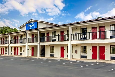 Rodeway Inn La Grange East