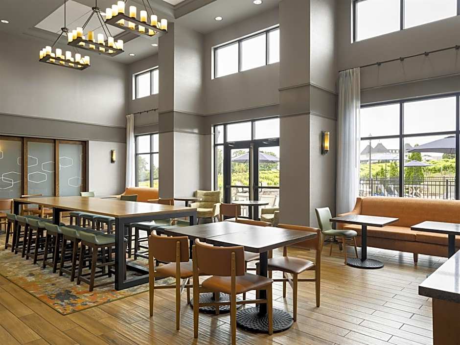 Hampton Inn & Suites Braselton