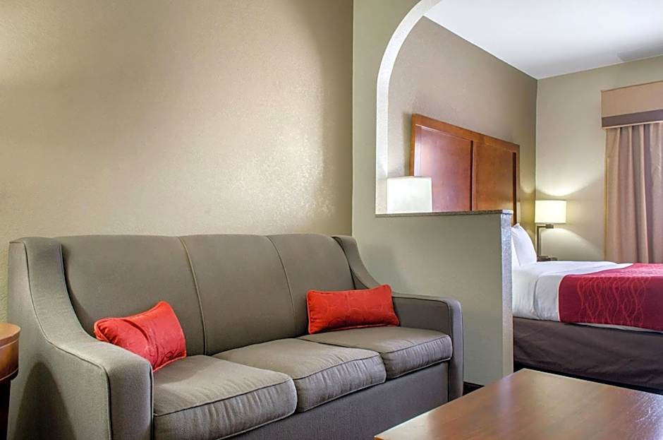 Comfort Inn & Suites Covington - Mandeville