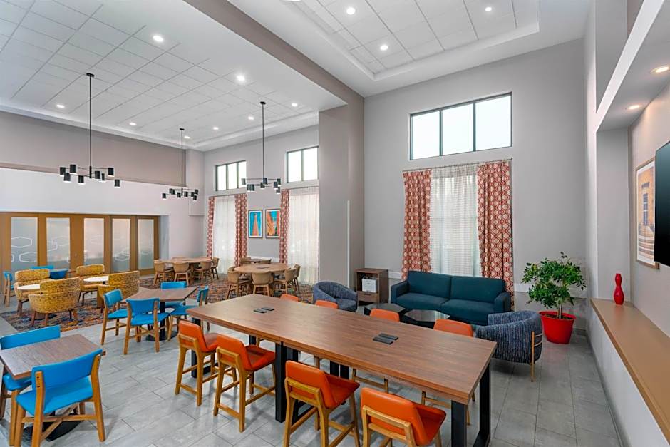 Hampton Inn & Suites Springfield Downtown